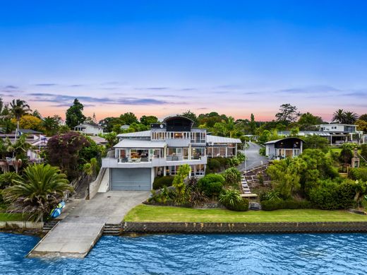 Luxury home in Auckland
