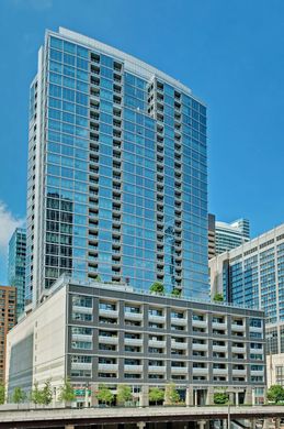 Apartment in Chicago, Cook County