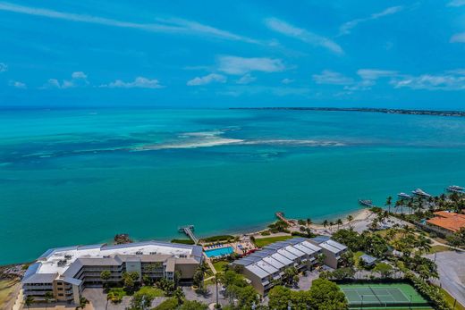 ‏בית בעיר ב  Key Colony Beach, Monroe County