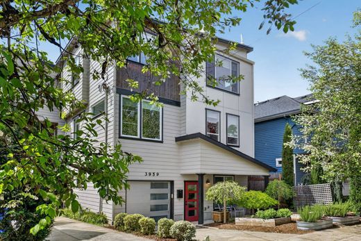 Apartment in Portland, Multnomah County