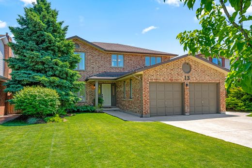 Einfamilienhaus in St. Catharines, Regional Municipality of Niagara