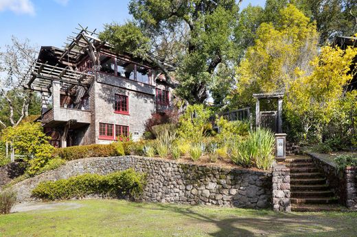 Detached House in San Anselmo, Marin County