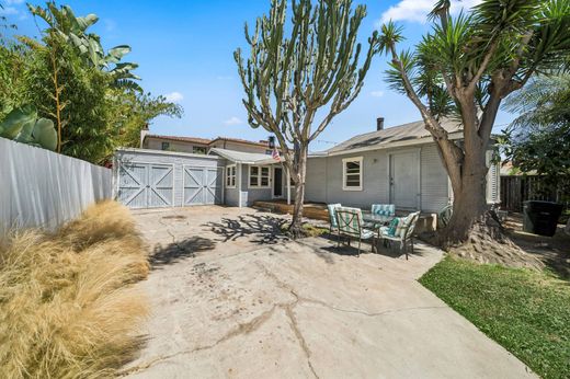 Duplex in Seal Beach, Orange County