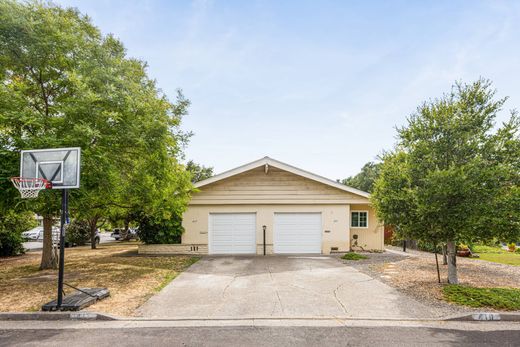 Duplex a Santa Rosa, Sonoma County