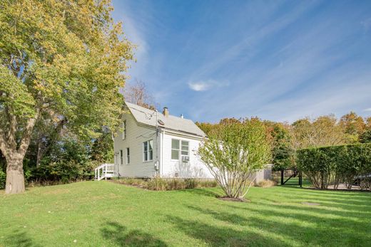 Detached House in East Hampton, Suffolk County