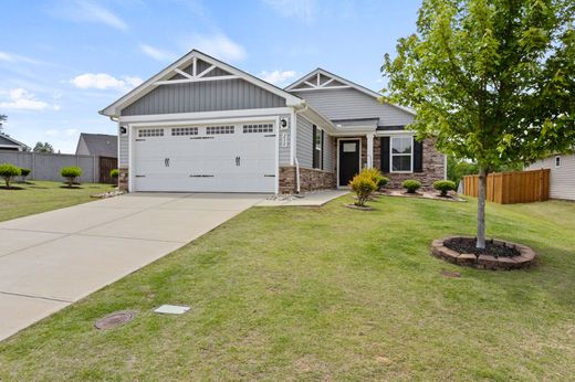 Luxury home in Greenville, Greenville County