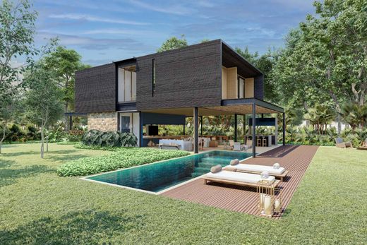 Einfamilienhaus in Trancoso, Porto Seguro