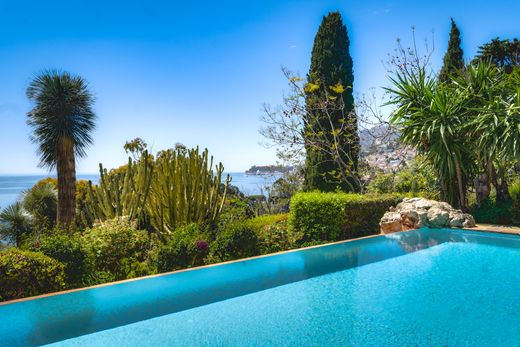 Casa en Roquebrune-Cap-Martin, Alpes Marítimos