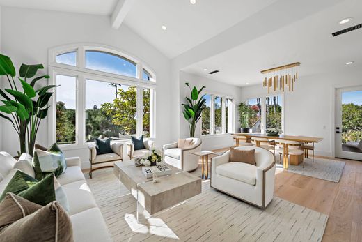Daire Newport Beach, Orange İli