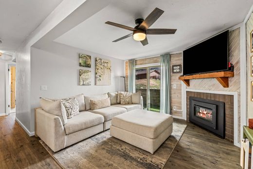 Apartment in Steamboat Springs, Routt County