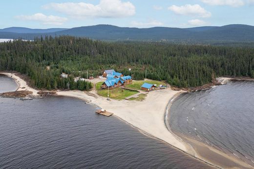 Casa en Saint-Honoré, Saguenay/Lac-Saint-Jean