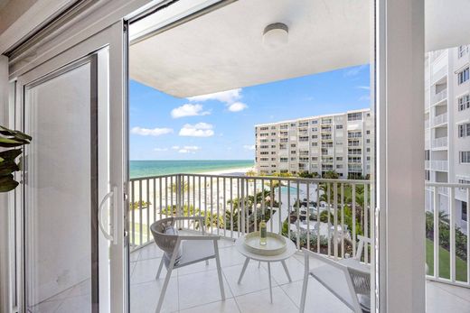 Piso / Apartamento en Naples, Collier County