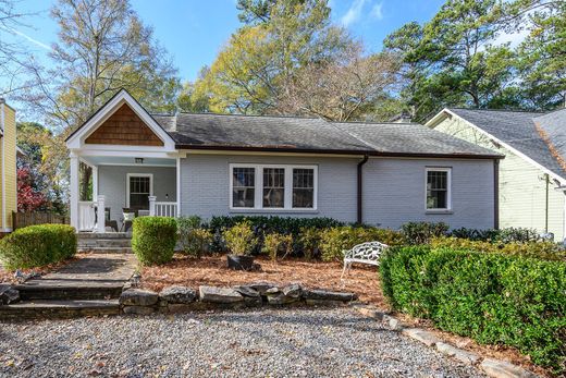 Detached House in Decatur, DeKalb County