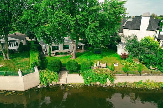 Sainte-Dorothée, Laval Regionの一戸建て住宅