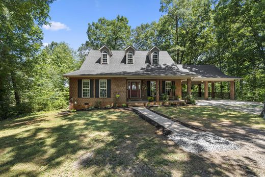 Casa en Forest City, Rutherford County