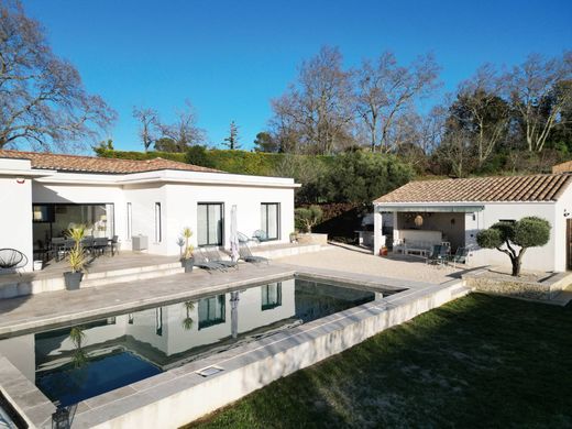 Müstakil ev Uzès, Gard