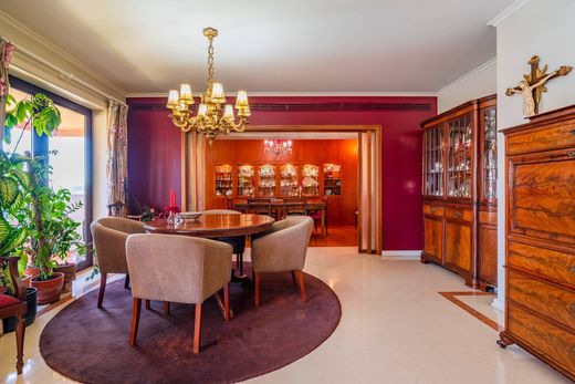 Apartment / Etagenwohnung in Lissabon, Lisbon