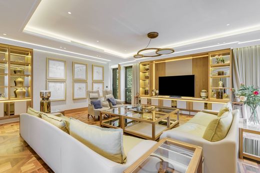 Apartment in London, Greater London