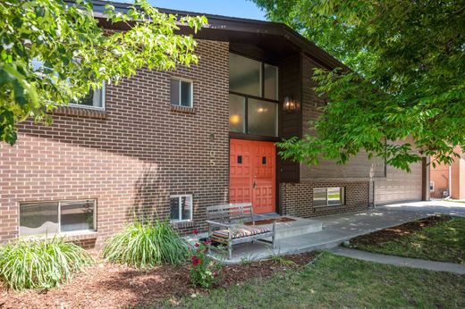 Detached House in Denver, Denver County