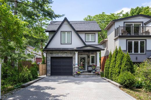 Einfamilienhaus in St. Catharines, Regional Municipality of Niagara