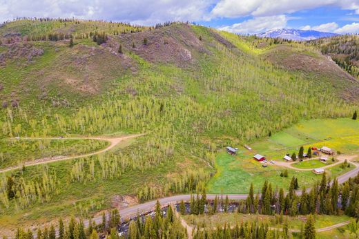 Teren w Clark, Routt County