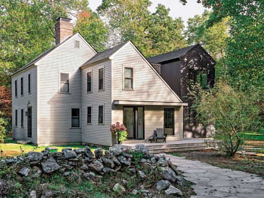 Detached House in Tiverton, Newport County