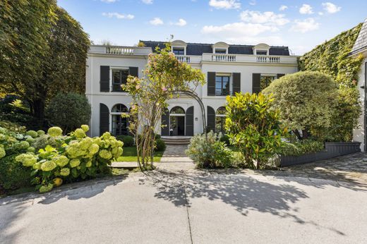 Casa Unifamiliare a La Muette, Auteuil, Porte Dauphine, Parigi