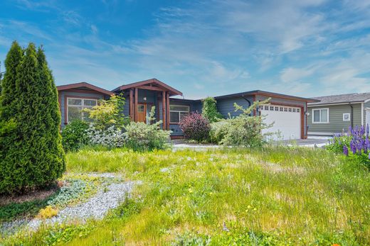 Detached House in Sechelt, Sunshine Coast Regional District