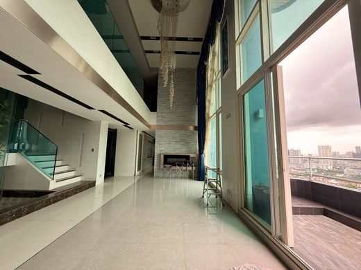 Квартира, Khlong San, Bangkok