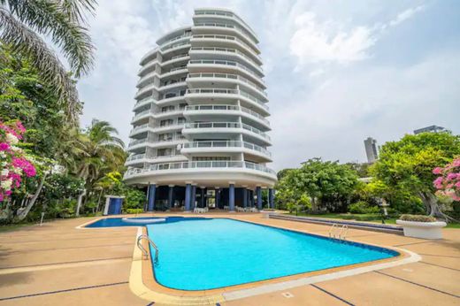 Apartment in Prachuap Khiri Khan, Changwat Prachuap Khiri Khan