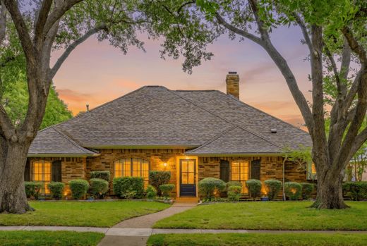 Casa Independente - Richardson, Dallas County