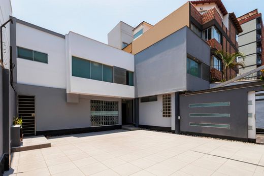 Vrijstaand huis in Lima, Departamento de Lima