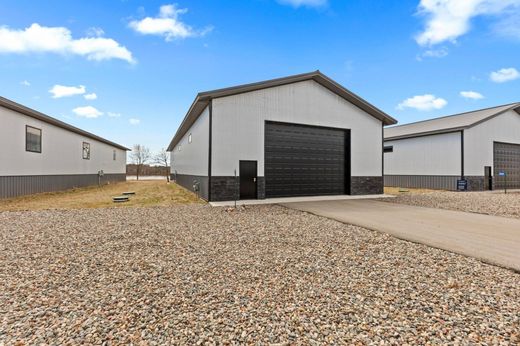 Luxury home in Brainerd, Crow Wing County