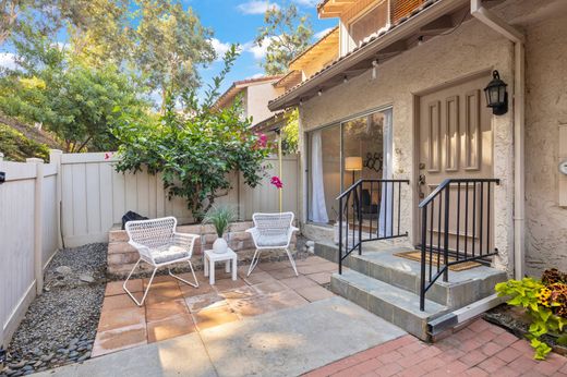 Townhouse - Newbury Park, Ventura County