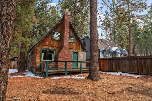Casa Unifamiliare a South Lake Tahoe, El Dorado County
