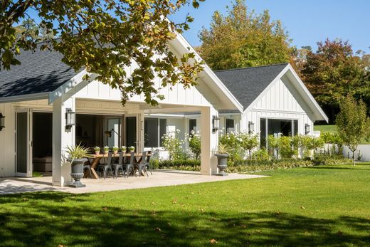 Luxury home in Blenheim, Marlborough District