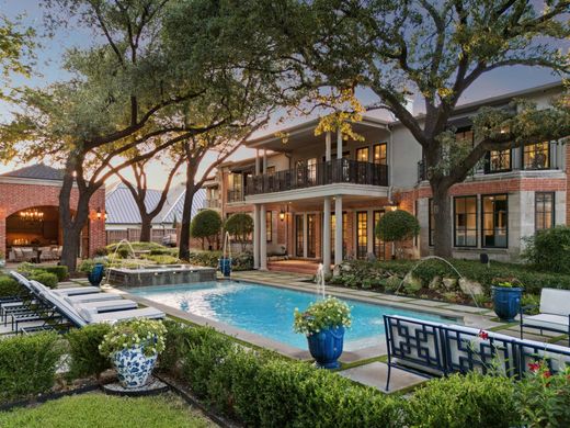 Vrijstaand huis in Dallas, Dallas County