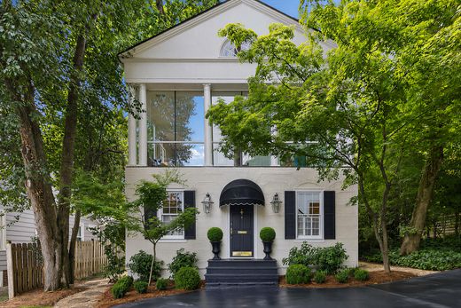 Detached House in Atlanta, Fulton County