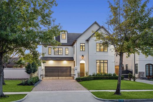 Detached House in Southside Place, Harris County