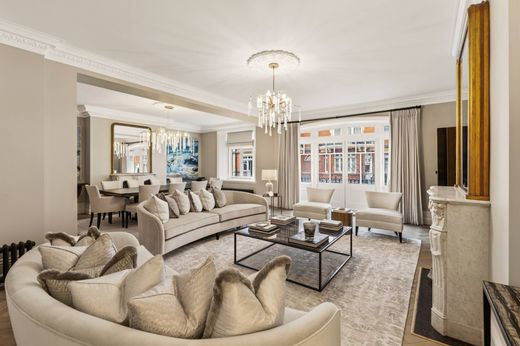 Apartment in London, Greater London