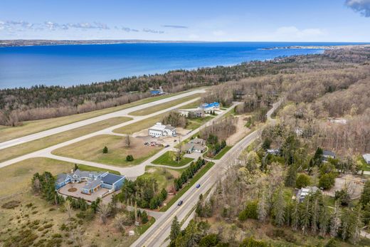 Casa en Harbor Springs, Emmet County
