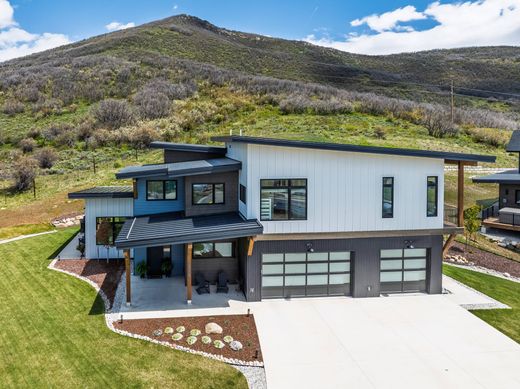 Detached House in Steamboat Springs, Routt County