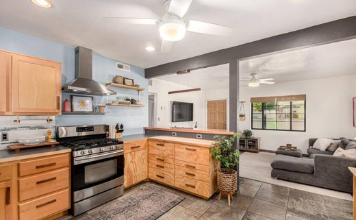 Vrijstaand huis in Tucson, Pima County