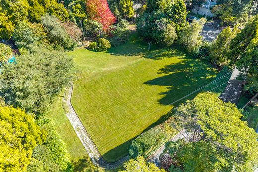 Land in Upper Hutt, Upper Hutt City