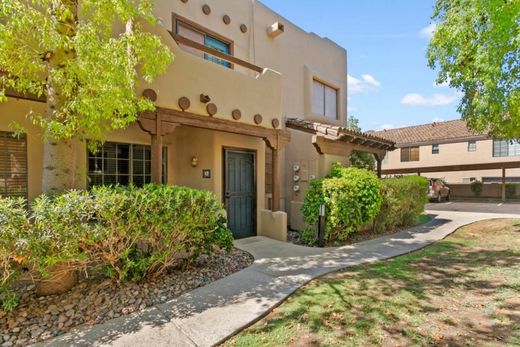 Townhouse in Phoenix Mobile Home Park, Maricopa County