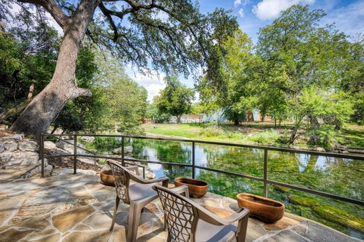 Einfamilienhaus in New Braunfels, Comal County