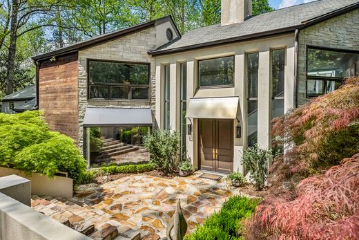 Detached House in Atlanta, Fulton County