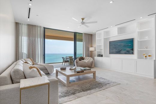 Apartment in Cable Beach, New Providence District