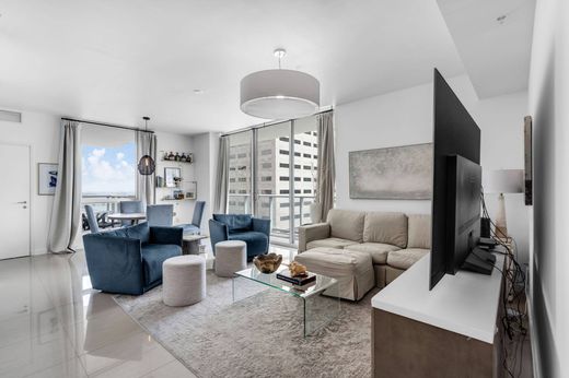 Piso / Apartamento en Miami, Miami-Dade County
