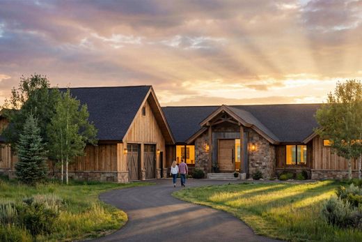 Luxury home in Driggs, Teton County